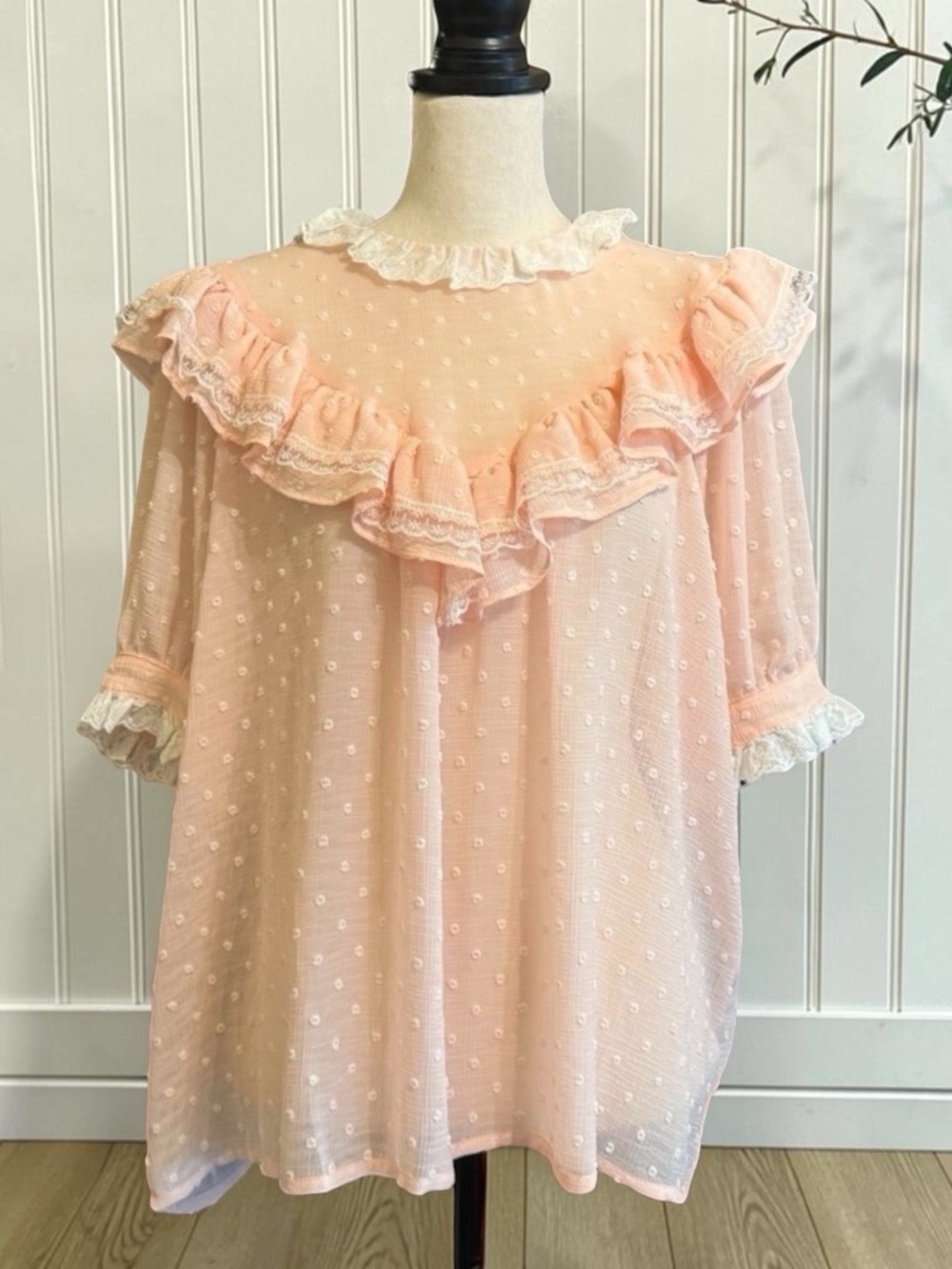 POL Pink Swiss Dot Ruffle Lace Blouse Size Large Cottagecore